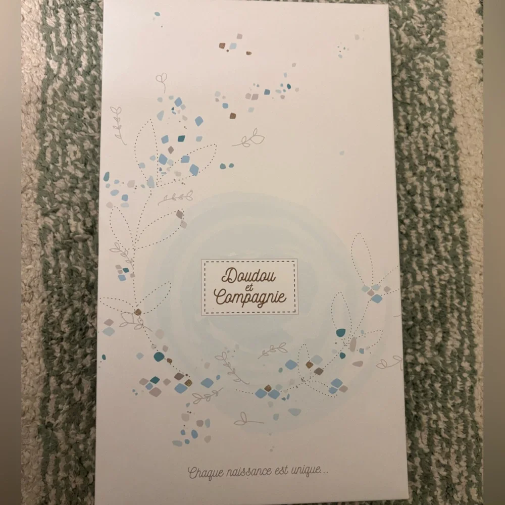 Beautiful Doudou et Campagnie baby bunny - Picture 2 of 4